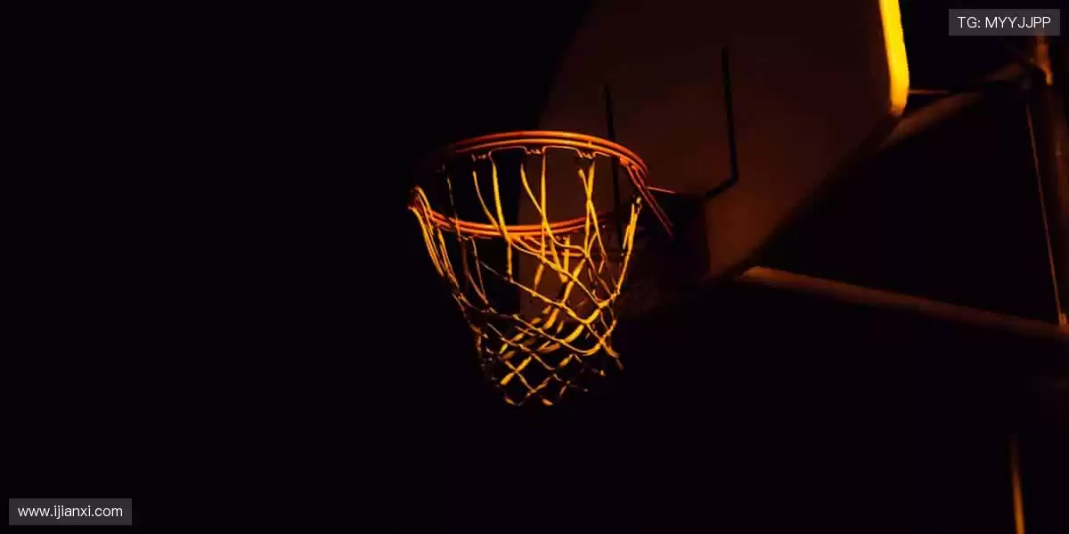 📱 边看边聊,弹幕刷屏,互动赢好礼!